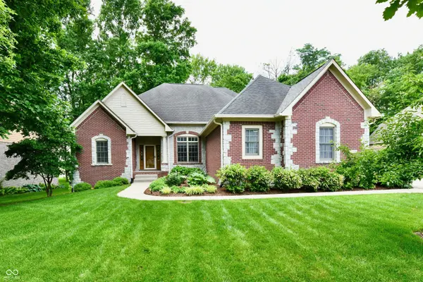 13558 Water Crest DR, Fishers, IN 46038