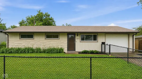 2015 Alton ST,  Beech Grove,  IN 46107