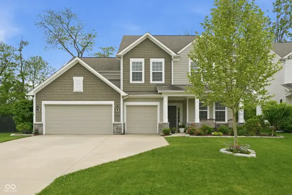 5521 Arrowgrass CT, Noblesville, IN 46062