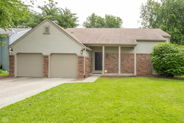 4427 Braemar DR, Indianapolis, IN 46254