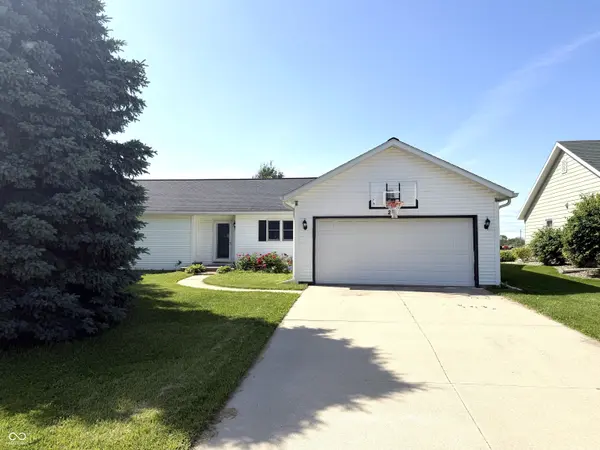 26 Hickory LN S, Crawfordsville, IN 47933