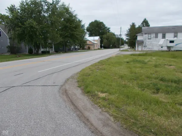 5325 E US Hwy 50, Butlerville, IN 47223