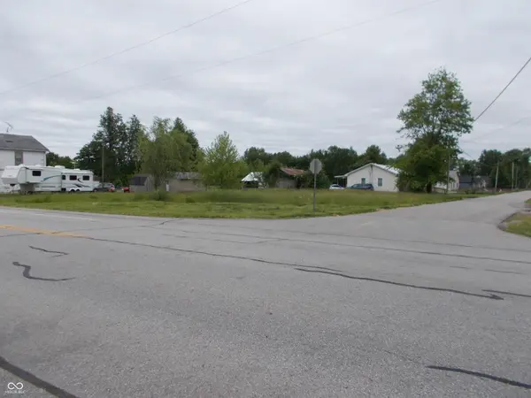 5325 E US Hwy 50, Butlerville, IN 47223