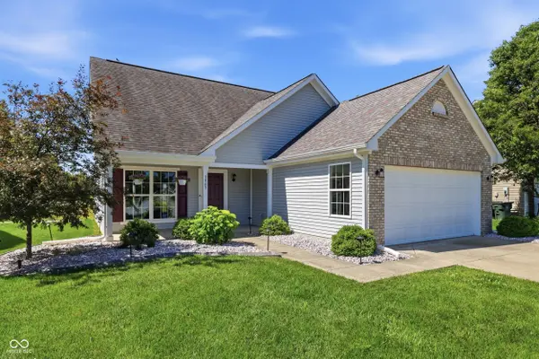 1563 Whisler DR,  Greenfield,  IN 46140