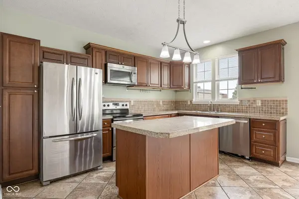 2206 Rosswood BLVD, Indianapolis, IN 46229