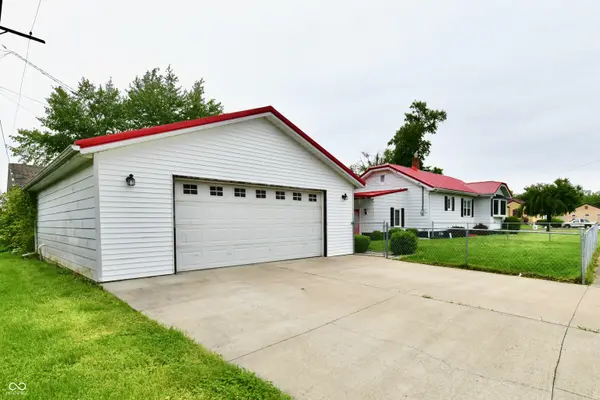 28 W 38th ST, Anderson, IN 46013