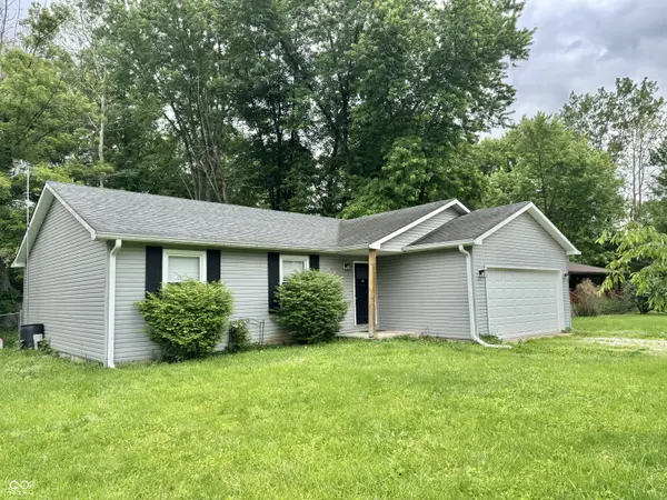 380 Mill Springs, Fillmore, IN 46128