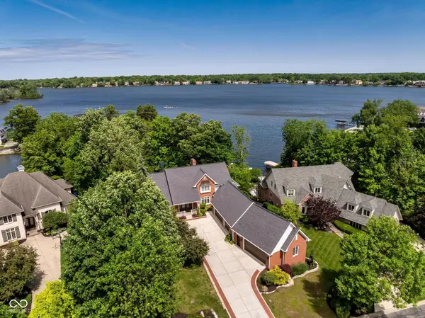 9264 Bluestone CIR, Indianapolis, IN 46236