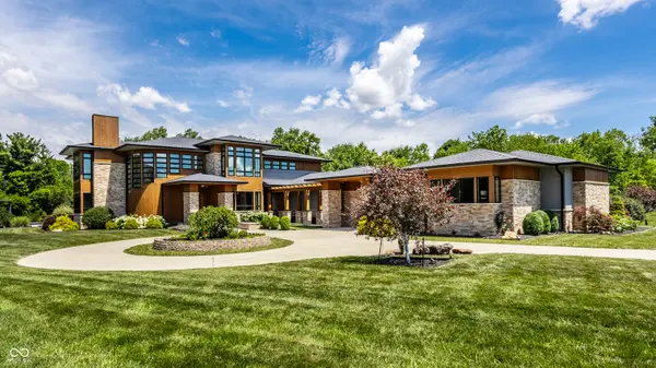 6301 Montana Springs DR, Zionsville, IN 46077
