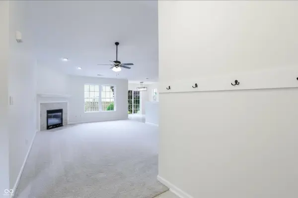 6844 N Abilene WAY, Mccordsville, IN 46055