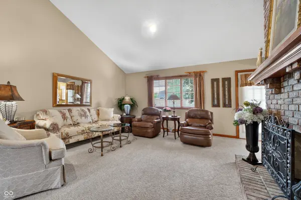 708 Eastgate DR, Anderson, IN 46012