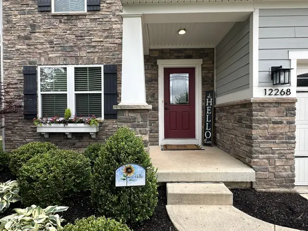 12268 Hawks Nest DR, Fishers, IN 46037