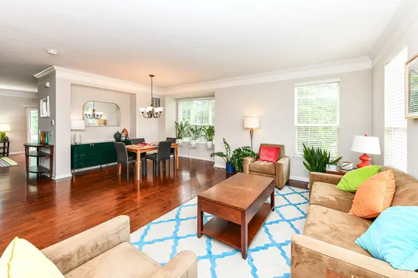 9060 Rider DR, Fishers, IN 46038