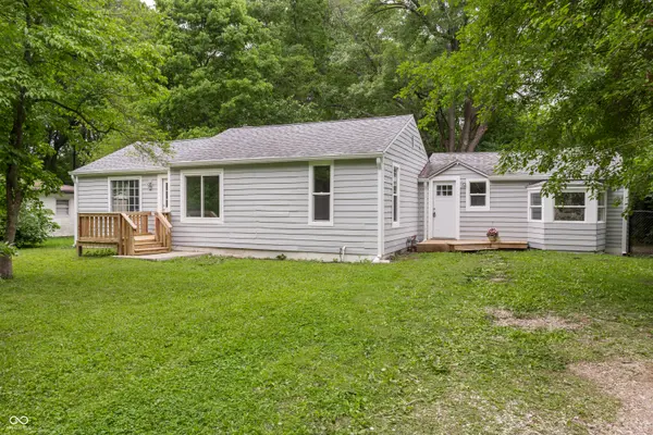 5108 Sunny Meade LN, Indianapolis, IN 46208