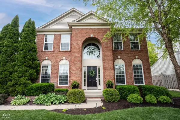 11807 Wedgeport LN, Fishers, IN 46037