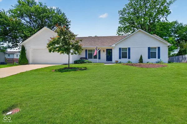 12764 Charing Cross RD,  Carmel,  IN 46033