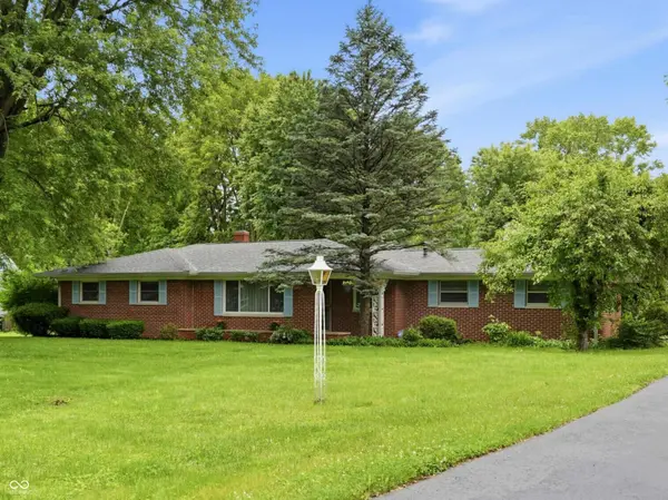 1032 Oakwood TRL, Indianapolis, IN 46260