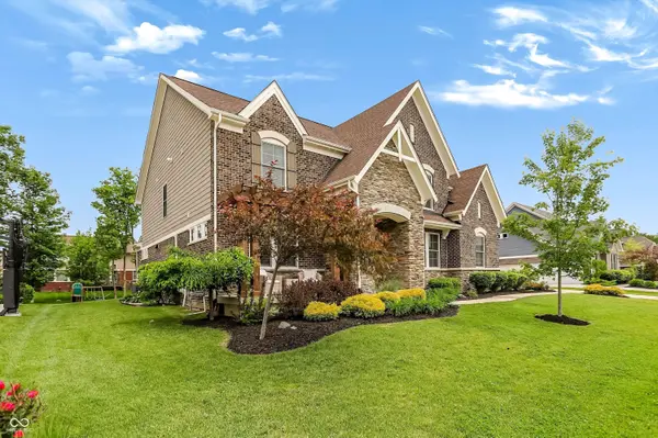 12059 Chapelwood DR, Fishers, IN 46037