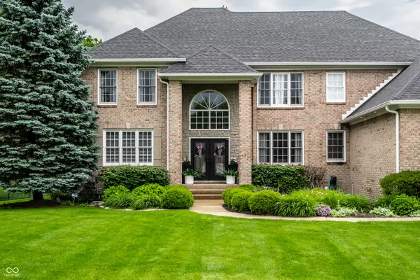 10608 Geist Ridge CT, Fishers, IN 46040