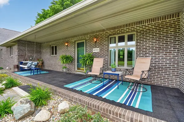 152 N Antioch RD, Waynetown, IN 47990