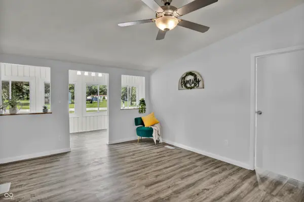 384 Honey Locust PL, North Vernon, IN 47265