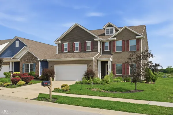 5986 Meadowview DR, Whitestown, IN 46075