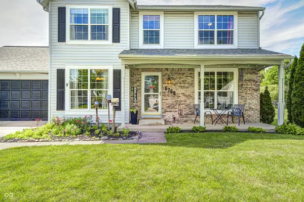 6768 Lexington CIR, Zionsville, IN 46077