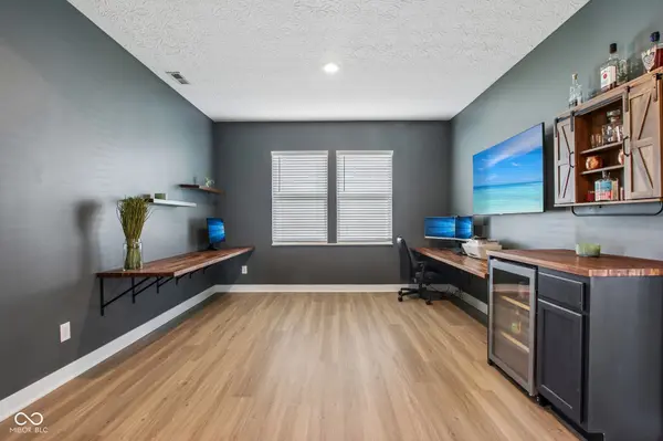 11802 Winnower LOOP, Noblesville, IN 46060