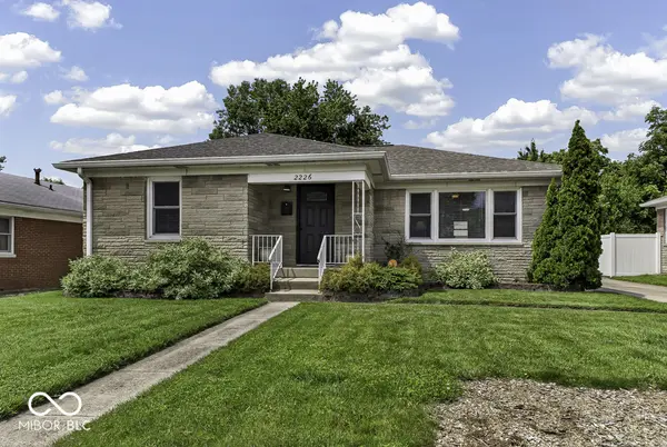 2226 Main ST, Beech Grove, IN 46107
