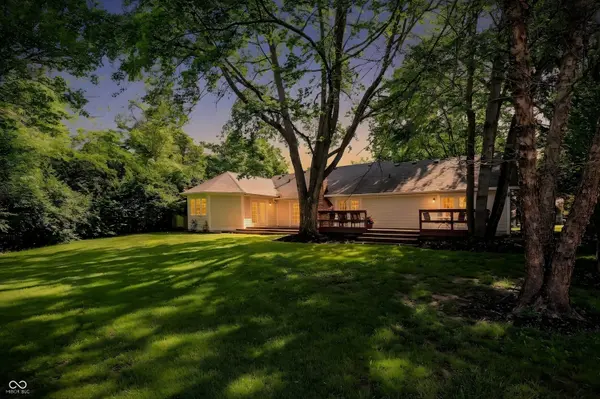 8732 Green Branch LN, Indianapolis, IN 46256