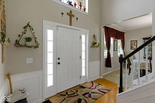 525 Viburnum RUN, Westfield, IN 46074