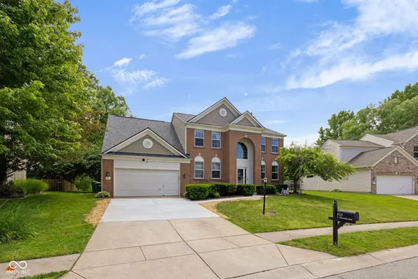 525 Viburnum RUN, Westfield, IN 46074