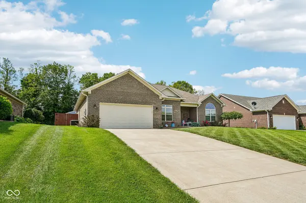 4911 E Daisy LN, Mooresville, IN 46158