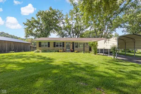 4811 State Road 46 E, Nashville, IN 47448