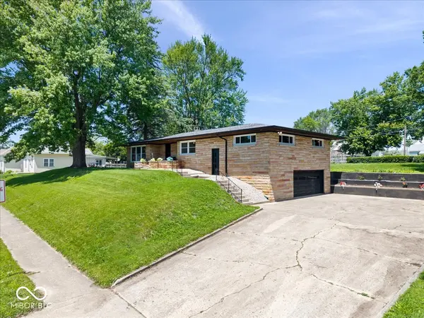 1100 S B ST, Elwood, IN 46036