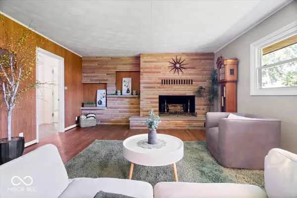 1100 S B ST, Elwood, IN 46036