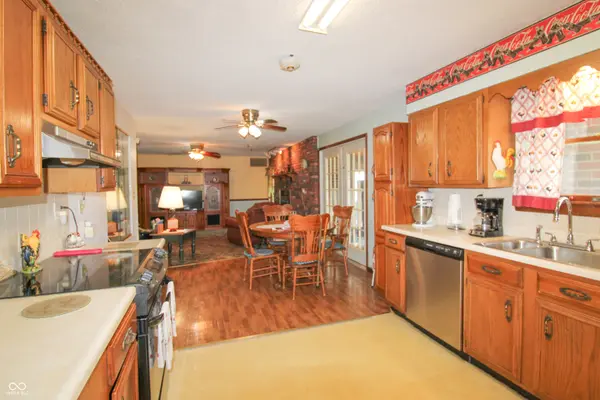 2349 S Old Michigan RD, Holton, IN 47023