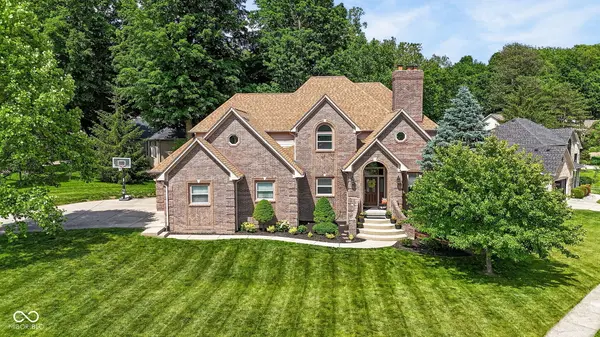 6523 Mossy Rock LN, Indianapolis, IN 46237