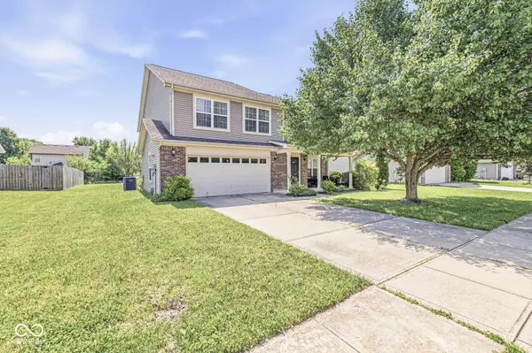 2459 Foxtail DR, Plainfield, IN 46168