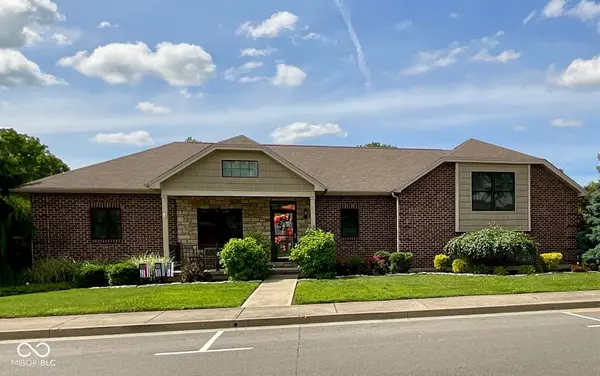 291 E Center ST,  Lawrenceburg,  IN 47025