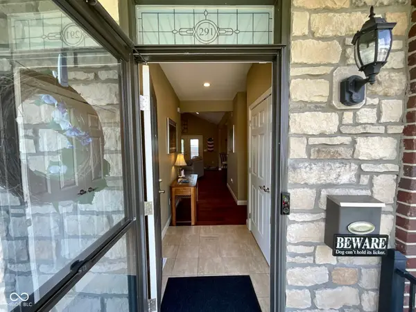 291 E Center ST, Lawrenceburg, IN 47025