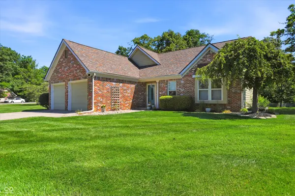 8323 La Habra LN, Indianapolis, IN 46236