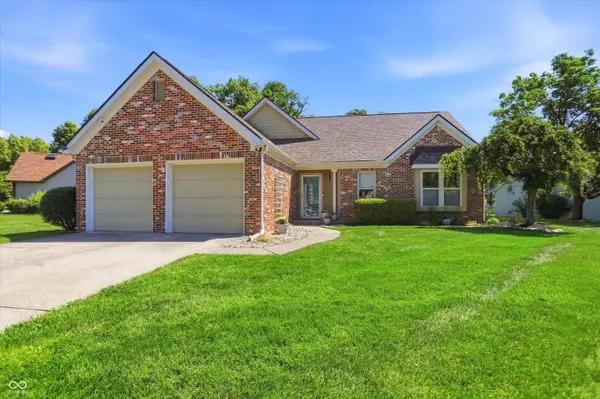 8323 La Habra LN, Indianapolis, IN 46236