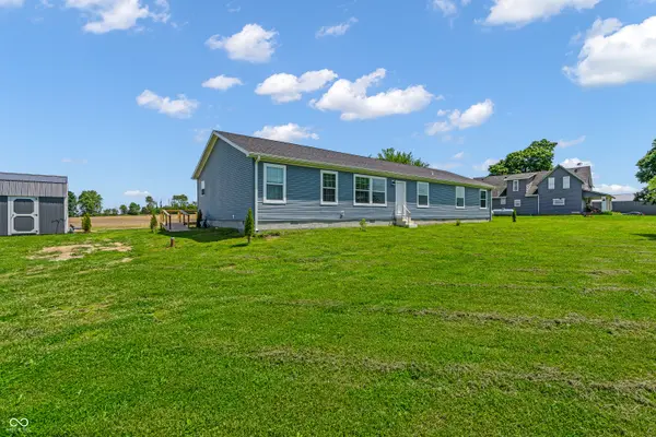 2493 S McKinney RD, Hillsboro, IN 47949