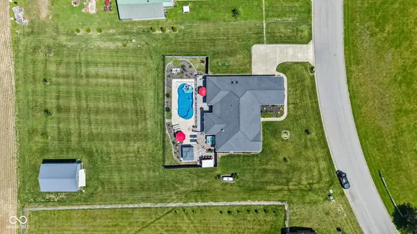 3870 Hanna LN, Clayton, IN 46118
