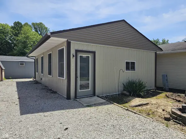 4049 Van Bibber Lake Estate, Greencastle, IN 46135