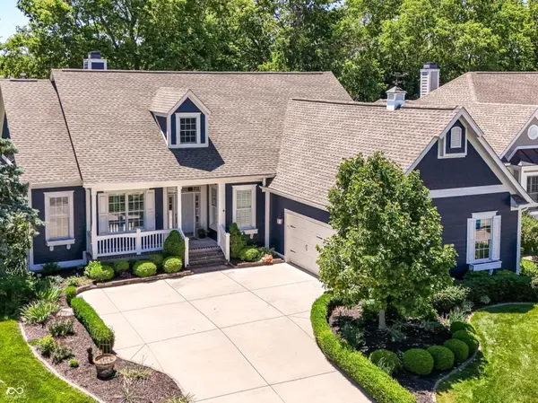 10655 Sunset Point LN, Fishers, IN 46037