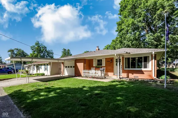 230 N School ST, Fortville, IN 46040