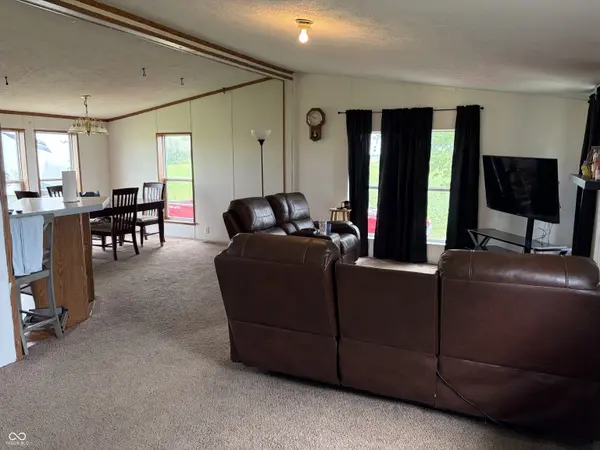 11768 N 700 E, Lewisville, IN 47352