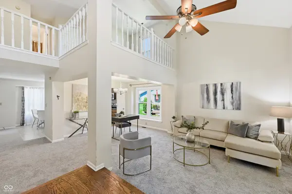 10713 Pimlico CIR, Carmel, IN 46280